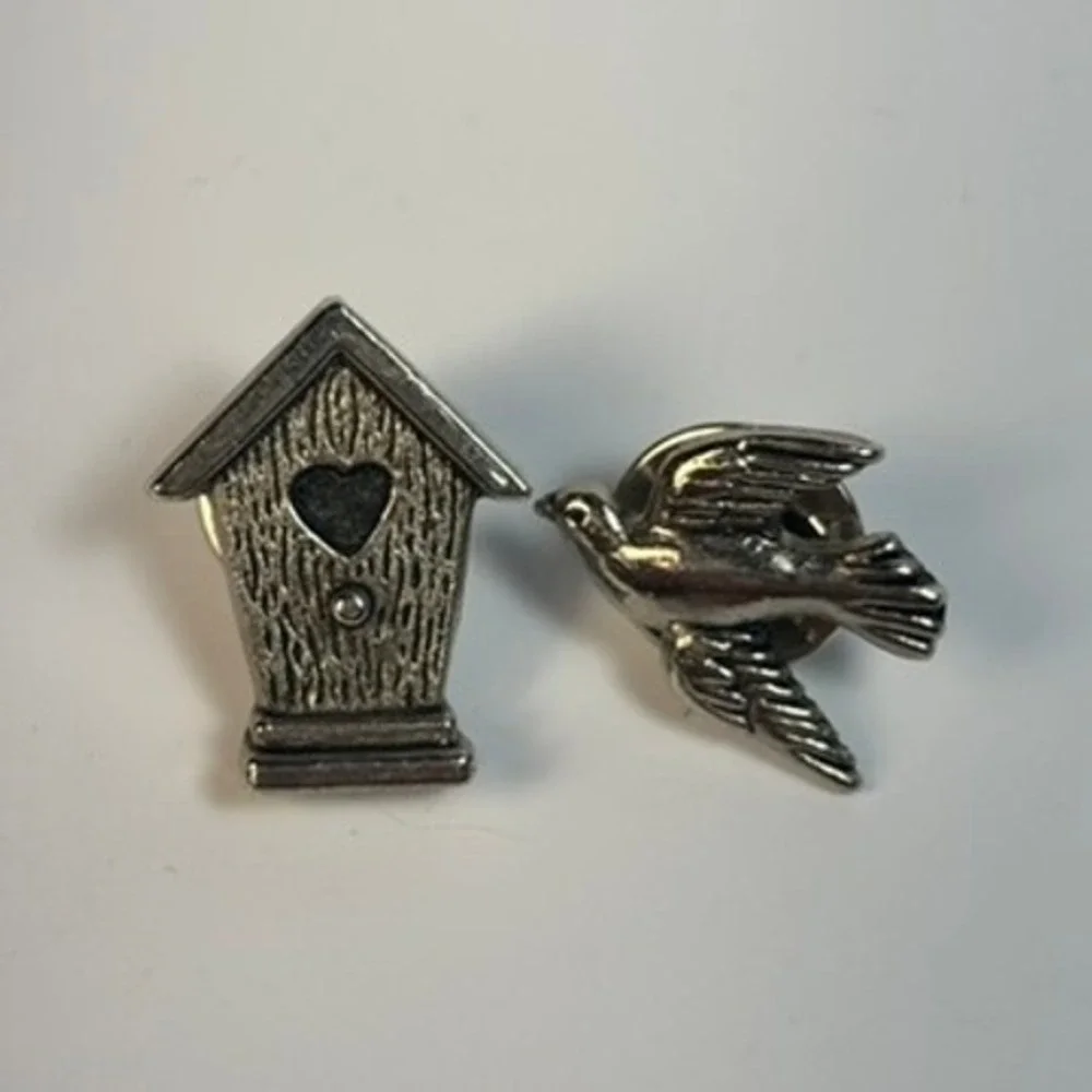 Birdhouse Bird Silver Tone Pin Set Preowned Nature‎ Lapel Pins Small